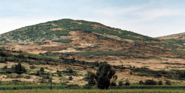 094-Mex-eroded-hill