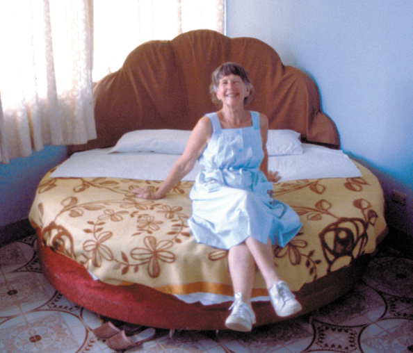 111-Taiwan-roundbed