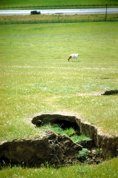 206-tunnel-erode